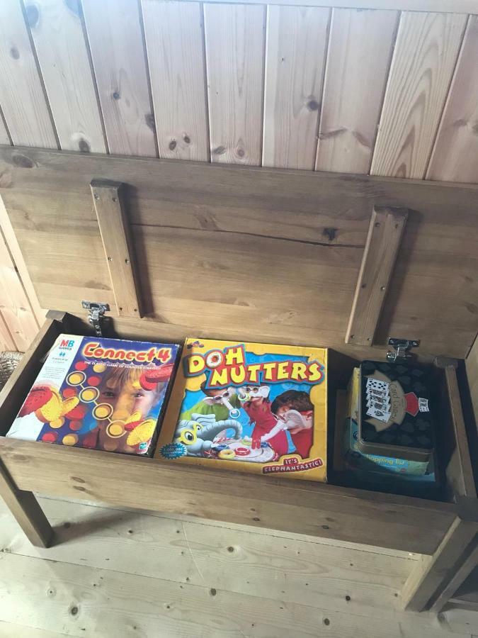 Cozy Countryside Log Cabin Kilkenny Eksteriør bilde